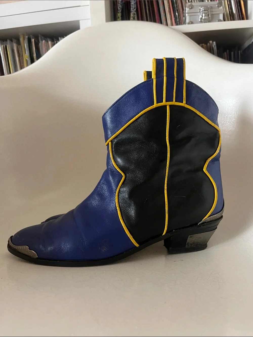 VINTAGE Hippopotamus Genuine Leather Cowgirl Boots Royal Blue size 9